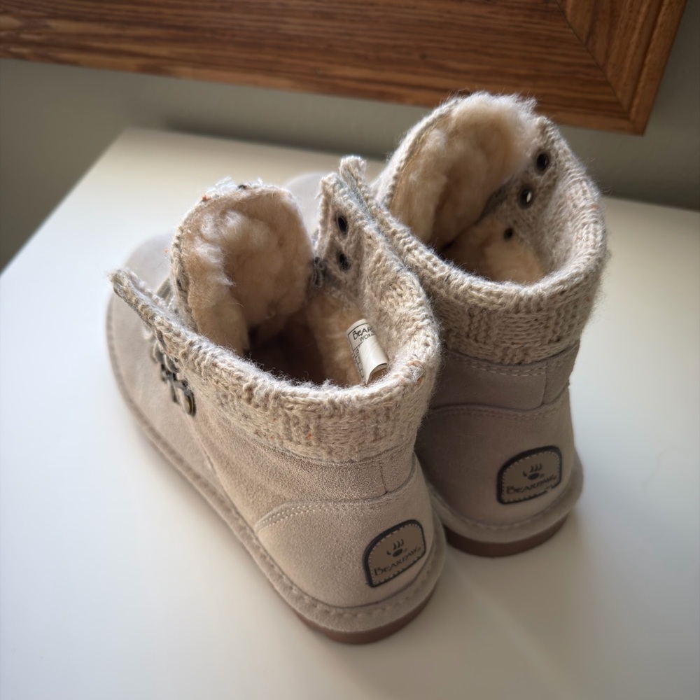 Bearpaw Women’s “Marie” Boots - Picture 3 of 5